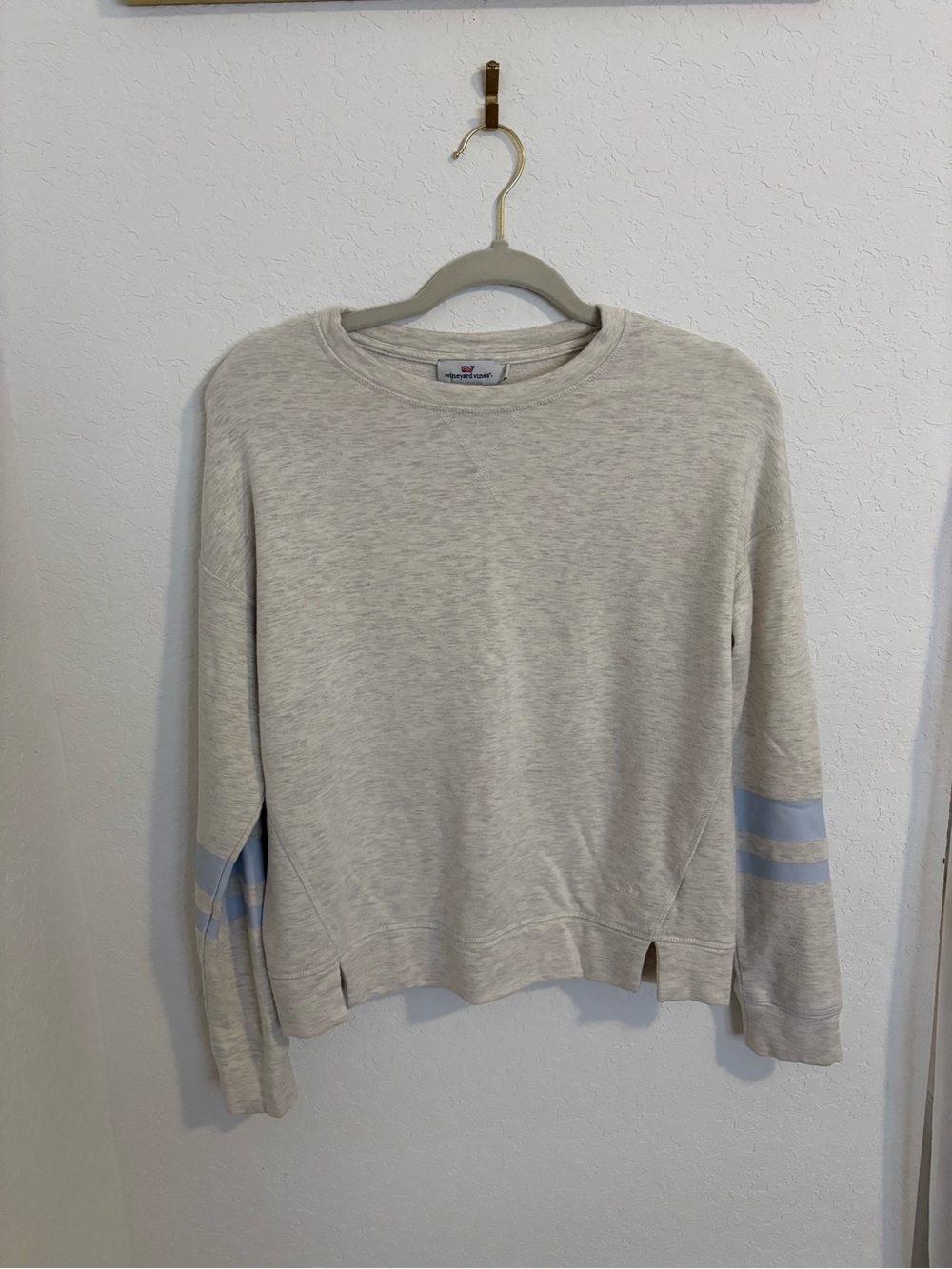 Vineyard Vines Light Gray Crewneck with Pale Blue Sleeve Stripes